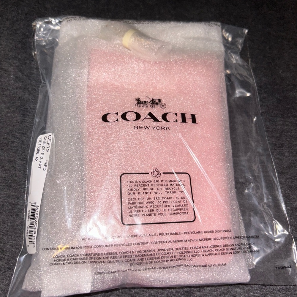 NWT Coach Corner Zip Wristlet in Signature Canvas with Charms - Picture 6 of 6